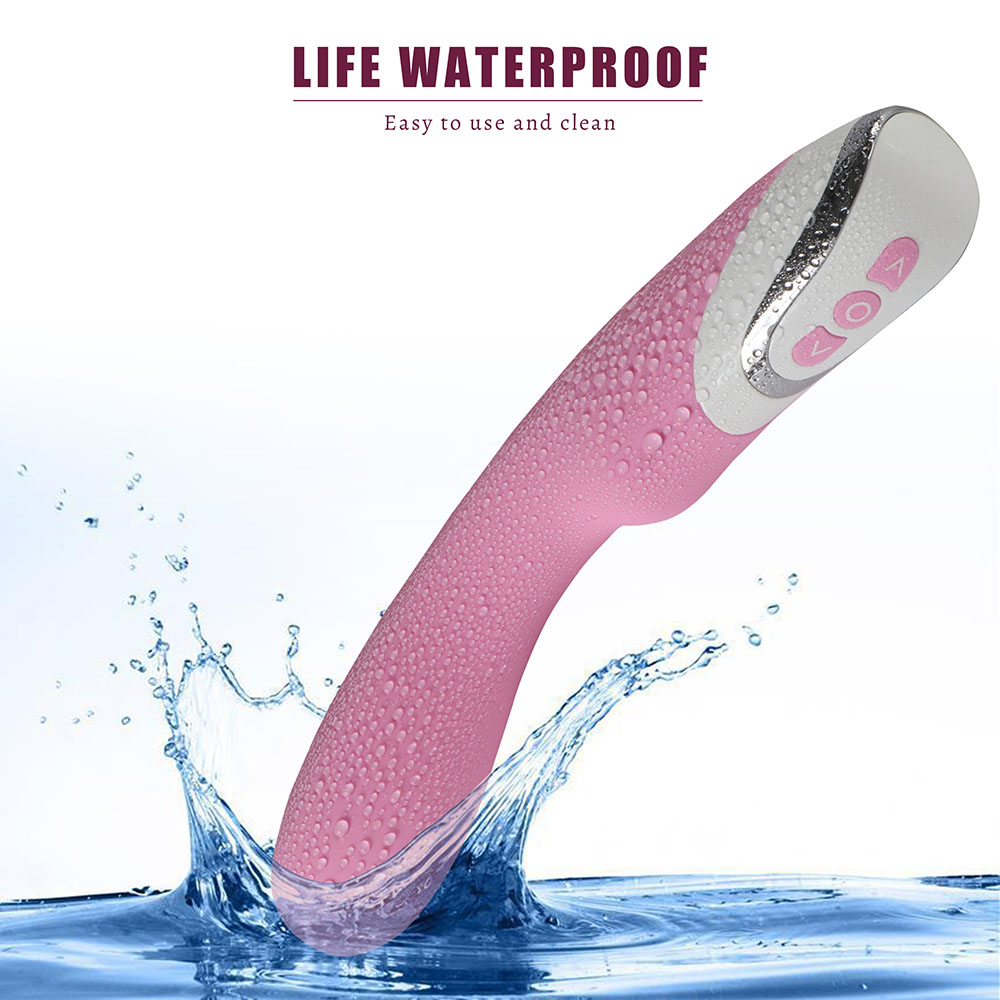 100% WATERPROOF - Easy to use and clean